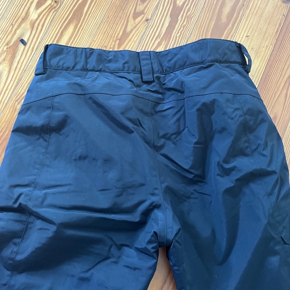 Women’s size M black north face ski/snow pants - Picture 6 of 6